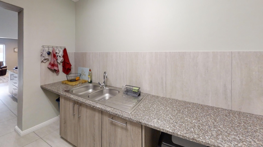 To Let 3 Bedroom Property for Rent in Sonkring Western Cape